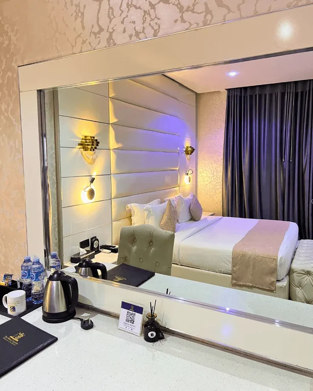 Executive Suite